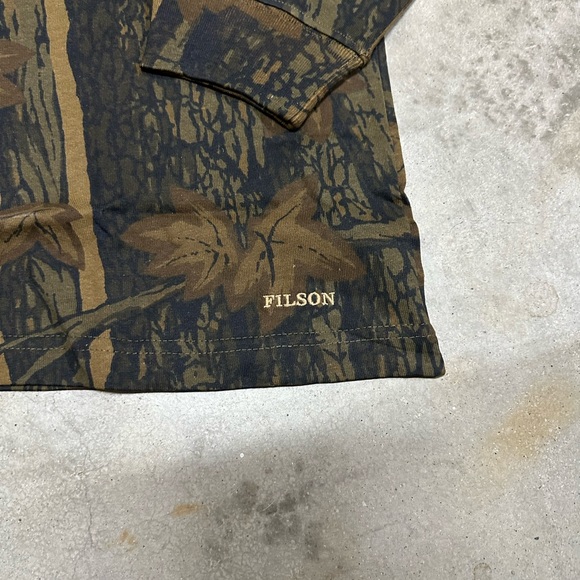 NWT Filson Long Sleeve Camo Pioneer Graphic T Shirt Green Brown Mens - Picture 3 of 4